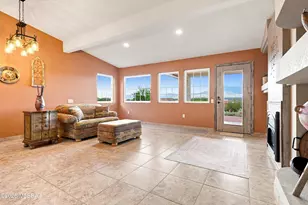 4171 S Emelita Dr, Green Valley, AZ 85622 - Photo 9