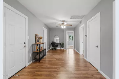 2225 E 15th Street, Tucson, AZ 85719 - Photo 3