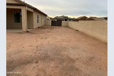 21387 E Homestead Drive, Red Rock, AZ 85145 - Photo 13