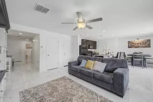 5925 S Hosmer Ct, Tucson, AZ 85706 - Photo 9