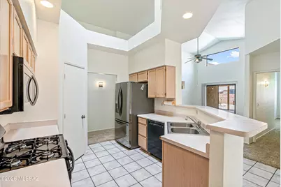 10015 E Via Del Fandango, Tucson, AZ 85747 - Photo 23