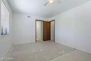 6331 N Barcelona Ct, Tucson, AZ 85704 - Photo 17