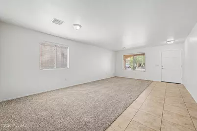 725 S Willis Ray Avenue, Corona de Tucson, AZ 85641 - Photo 5