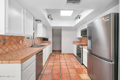 1991 N Forty Niner Drive, Tucson, AZ 85749 - Photo 11