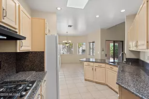 1348 W Cactus Moon Pl, Tucson, AZ 85737 - Photo 17