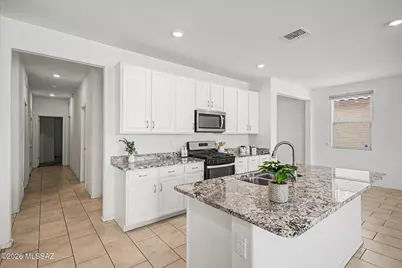 8686 N Calle La Canoa, Tucson, AZ 85742 - Photo 11