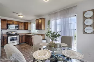 562 Paseo Palomino, Rio Rico, AZ 85648 - Photo 7