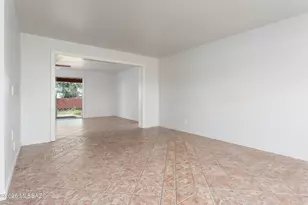 8542 E 23rd St, Tucson, AZ 85710 - Photo 27