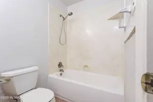8542 E 23rd St, Tucson, AZ 85710 - Photo 17