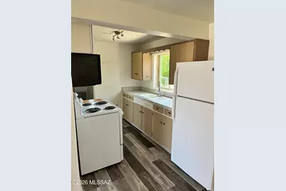 2426 N Orchard Avenue #B, Tucson, AZ 85712 - Photo 7