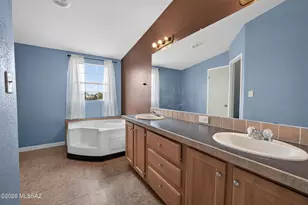 16941 W Whitewing Way, Marana, AZ 85653 - Photo 13