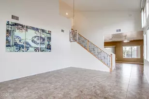 8371 N Amber Burst Dr, Tucson, AZ 85743 - Photo 5