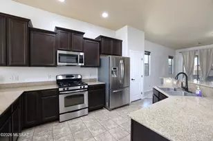 1065 W Garden Grove Dr, Tucson, AZ 85755 - Photo 13