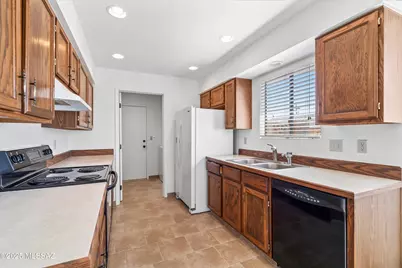 8280 E Calle Playa, Tucson, AZ 85715 - Photo 19