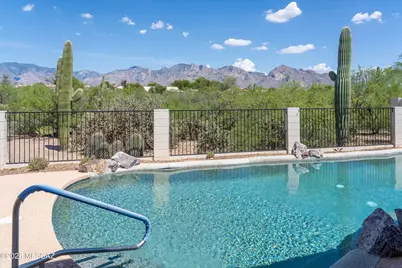 11546 N Mountain Breeze Drive, Oro Valley, AZ 85737 - Photo 5