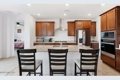12512 N Rihl Drive, Marana, AZ 85653 - Photo 5
