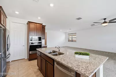 12512 N Rihl Drive, Marana, AZ 85653 - Photo 7