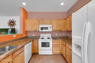 7577 E Maritime Dr, Tucson, AZ 85756 - Photo 17