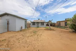 329 W Macarthur St, Tucson, AZ 85714 - Photo 9