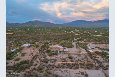 10565 E Fort Lowell Road, Tucson, AZ 85749 - Photo 27