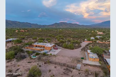 10565 E Fort Lowell Road, Tucson, AZ 85749 - Photo 25
