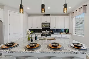 10757 W Whitehall Dr, Marana, AZ 85653 - Photo 11