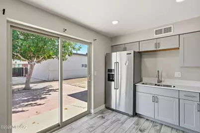 6840 E 39th Street, Tucson, AZ 85730 - Photo 17