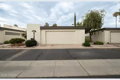 7306 E Cascada Circle, Tucson, AZ 85715 - Photo 5