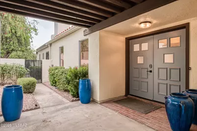 7306 E Cascada Circle, Tucson, AZ 85715 - Photo 9