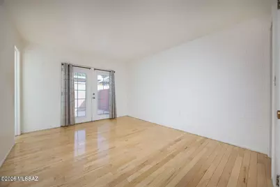 390 N Silverbell Road, Tucson, AZ 85745 - Photo 9