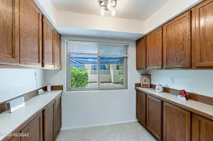 7948 E Colette Cir, Tucson, AZ 85710 - Photo 15