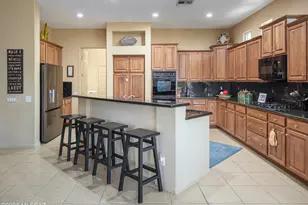 5211 W Arid Canyon Dr, Marana, AZ 85658 - Photo 3