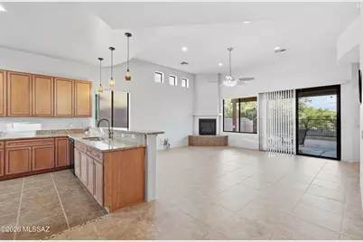 11500 N Moon Ranch Place, Marana, AZ 85658 - Photo 13