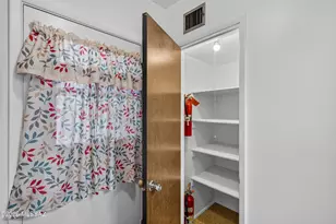 7311 E Victoria Dr, Tucson, AZ 85730 - Photo 9