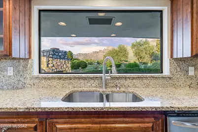 425 W Rapa Place, Tucson, AZ 85737 - Photo 15