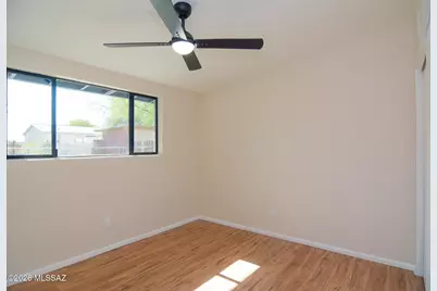 4901 N Sunrise Avenue, Tucson, AZ 85705 - Photo 15
