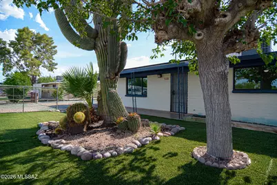 4901 N Sunrise Avenue, Tucson, AZ 85705 - Photo 3