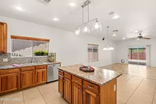 1981 S Aliso Spring Ln, Tucson, AZ 85748 - Photo 11