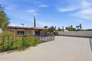 5822 N Camino Esplendora, Tucson, AZ 85718 - Photo 33