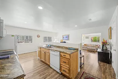 133 W Appalachian Street, Tucson, AZ 85737 - Photo 11