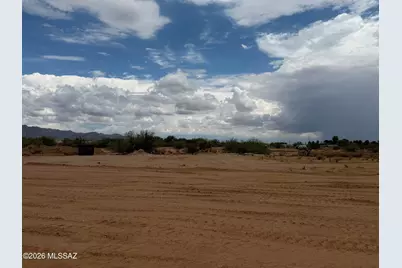 13384 W Twin Peaks Road, Marana, AZ 85653 - Photo 9