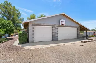 919 N Placita Realiza, Vail, AZ 85641 - Photo 3