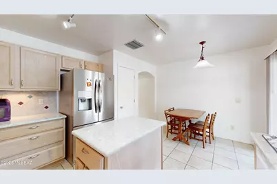 2052 W Silver Honey Place, Tucson, AZ 85745 - Photo 11