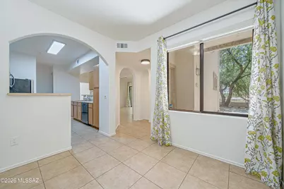2550 E River Road #21106, Tucson, AZ 85718 - Photo 9