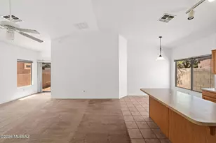 384 E Camino Del Pinsapo, Sahuarita, AZ 85629 - Photo 11