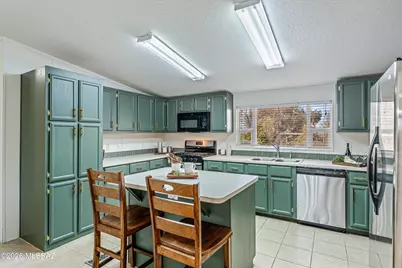 5705 E Farmridge Drive, Tucson, AZ 85756 - Photo 17