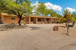 3221 N Riverbend Cir E, Tucson, AZ 85750 - Photo 1