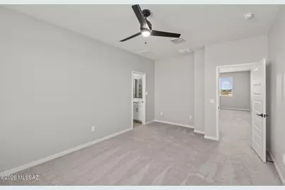 7960 S Wild Prairie Drive S, Tucson, AZ 85757 - Photo 9