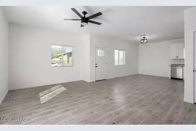 2310 W Diamond Street, Tucson, AZ 85705 - Photo 3