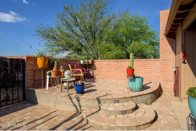1604 W Calle Zuniga, Green Valley, AZ 85622 - Photo 1